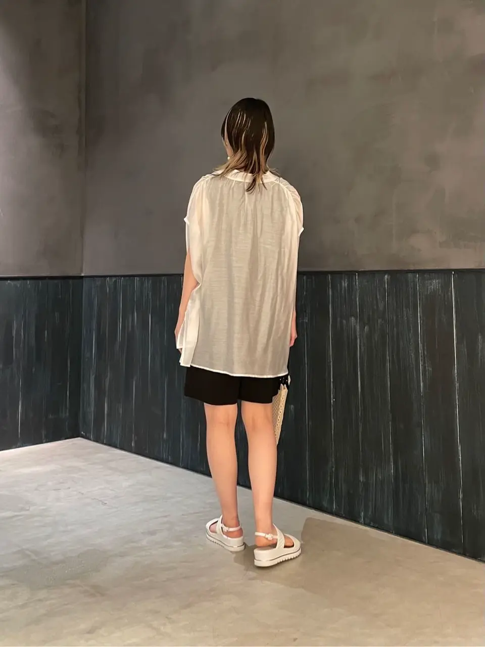 ORIGINATED IN GRACE CONTINENTAL 三浦　芙優 コーディネート画像