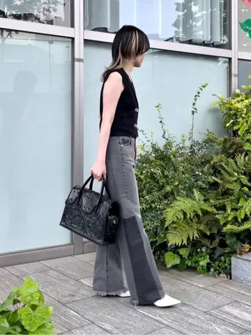 ORIGINATED IN GRACE CONTINENTAL 三浦　芙優 コーディネート画像