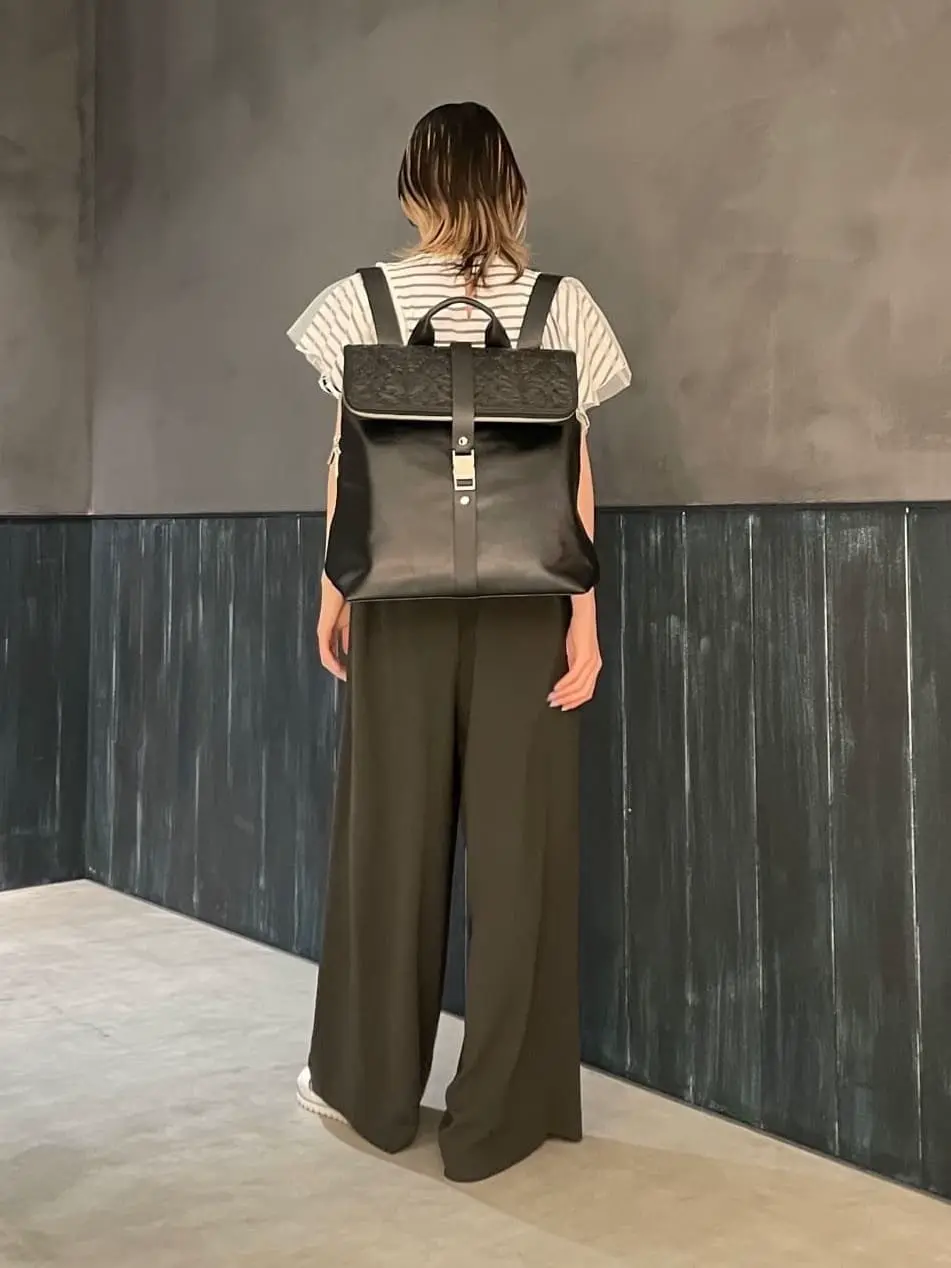 ORIGINATED IN GRACE CONTINENTAL 三浦　芙優 コーディネート画像