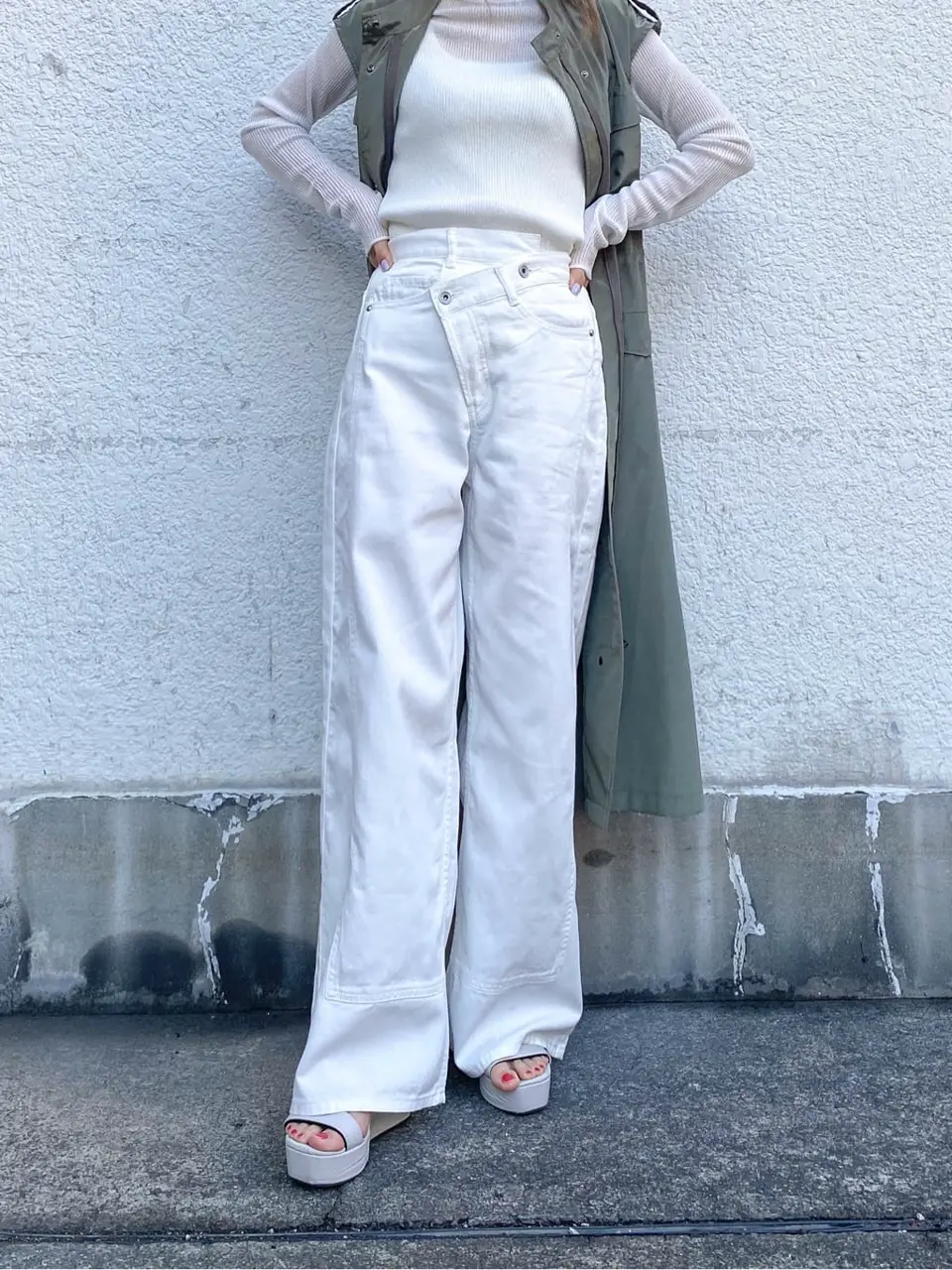 ORIGINATED IN GRACE CONTINENTAL yukimi yonee コーディネート画像