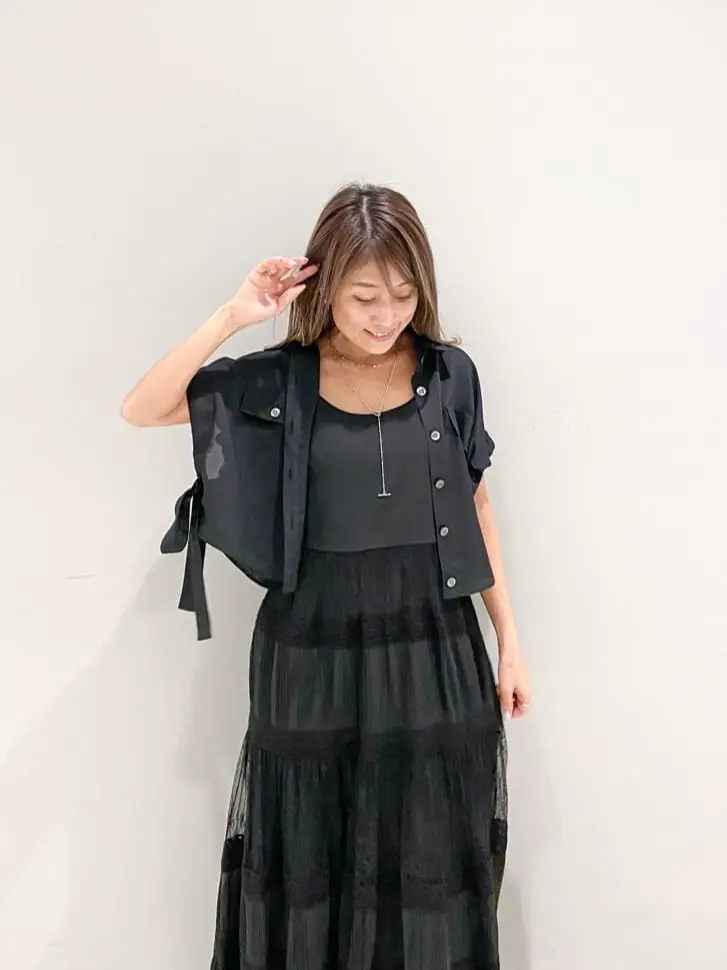 ORIGINATED IN GRACE CONTINENTAL yukimi yonee コーディネート画像