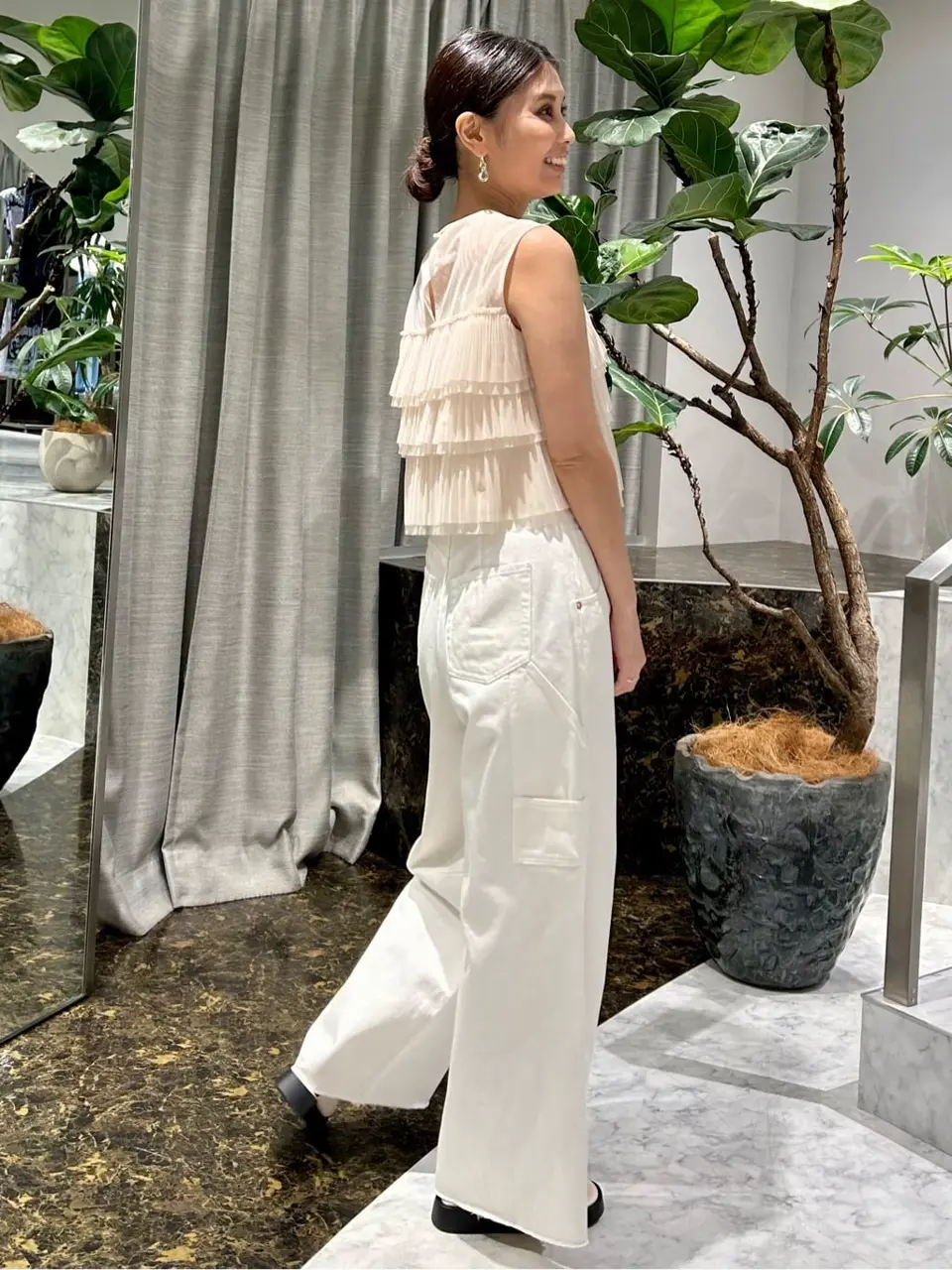 ORIGINATED IN GRACE CONTINENTAL 志田　悠 コーディネート画像