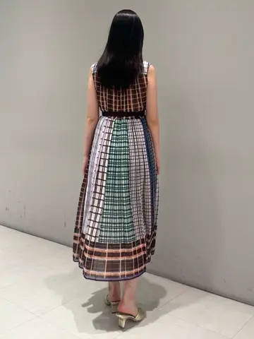 ORIGINATED IN GRACE CONTINENTAL 髙田　美衣 コーディネート画像