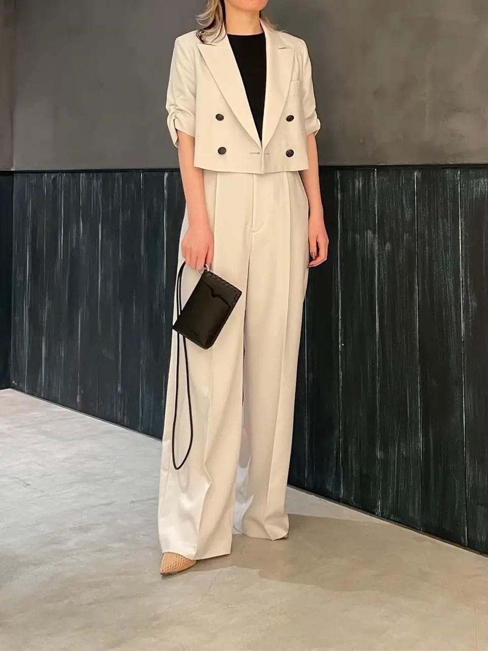 ORIGINATED IN GRACE CONTINENTAL 三浦　芙優 コーディネート画像