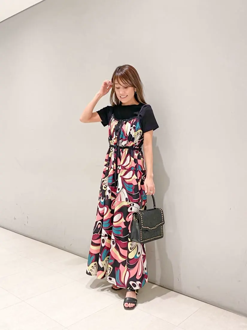 ORIGINATED IN GRACE CONTINENTAL yukimi yonee コーディネート画像