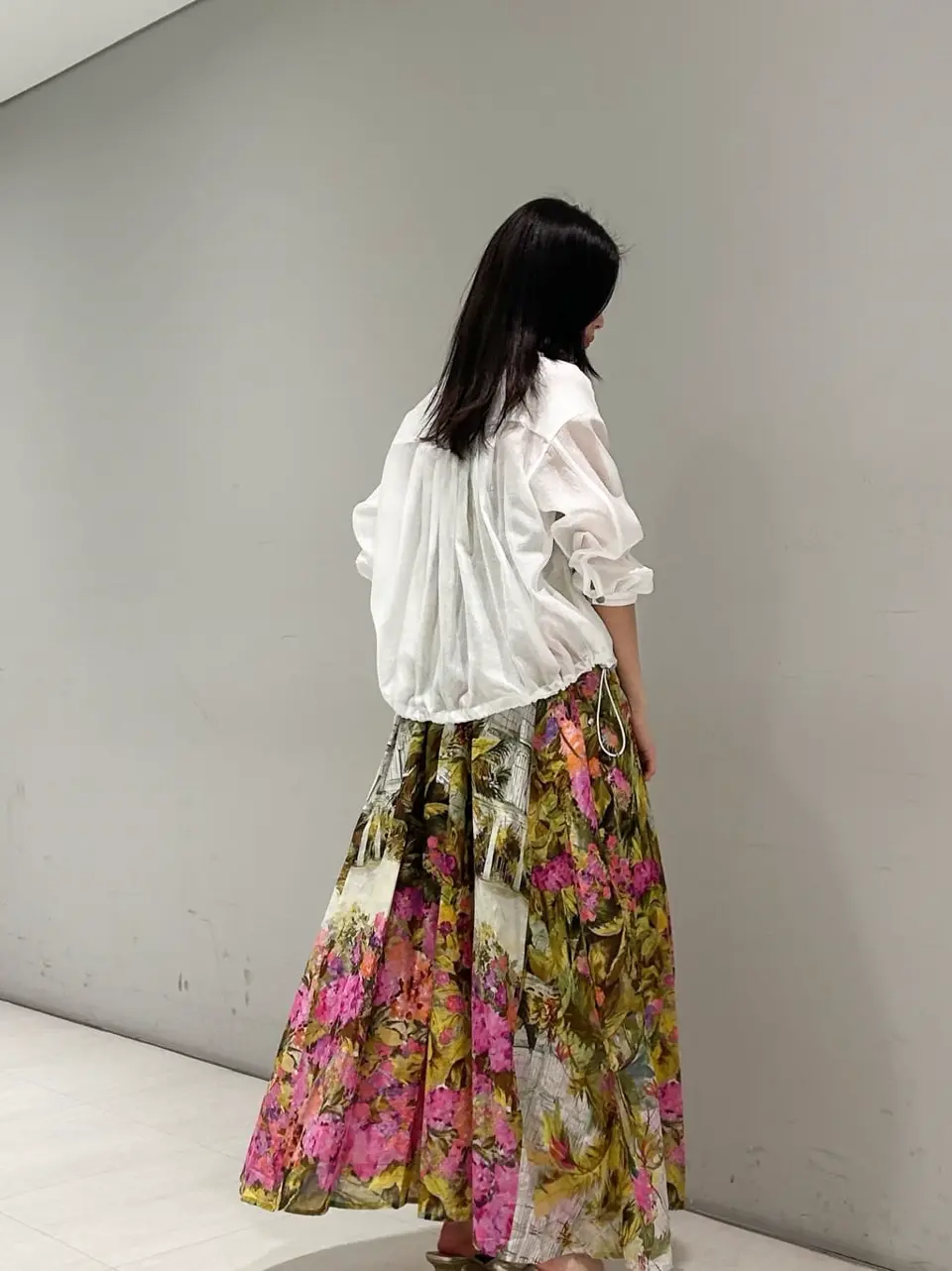 ORIGINATED IN GRACE CONTINENTAL 志田　悠 コーディネート画像