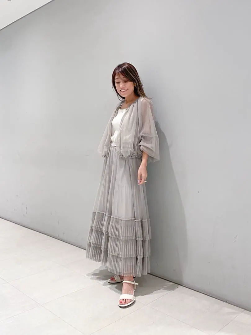 ORIGINATED IN GRACE CONTINENTAL yukimi yonee コーディネート画像