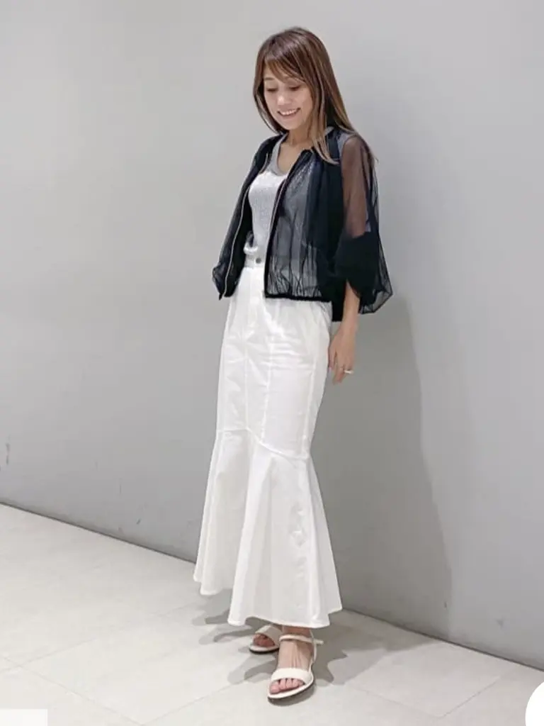 ORIGINATED IN GRACE CONTINENTAL yukimi yonee コーディネート画像