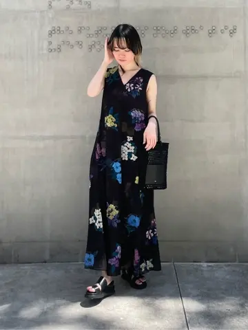 ORIGINATED IN GRACE CONTINENTAL 三浦　芙優 コーディネート画像