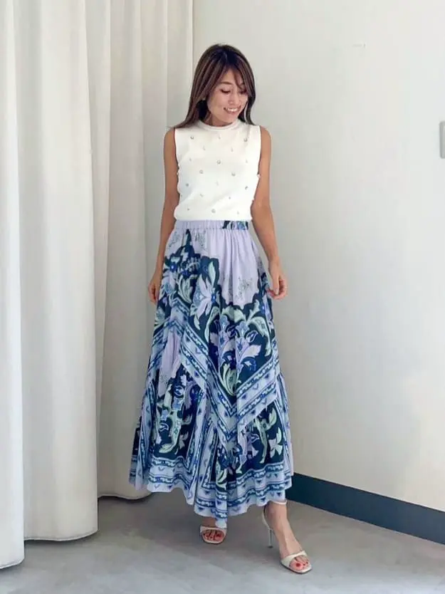 ORIGINATED IN GRACE CONTINENTAL yukimi yonee コーディネート画像