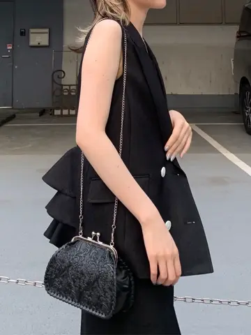 ORIGINATED IN GRACE CONTINENTAL 三浦　芙優 コーディネート画像