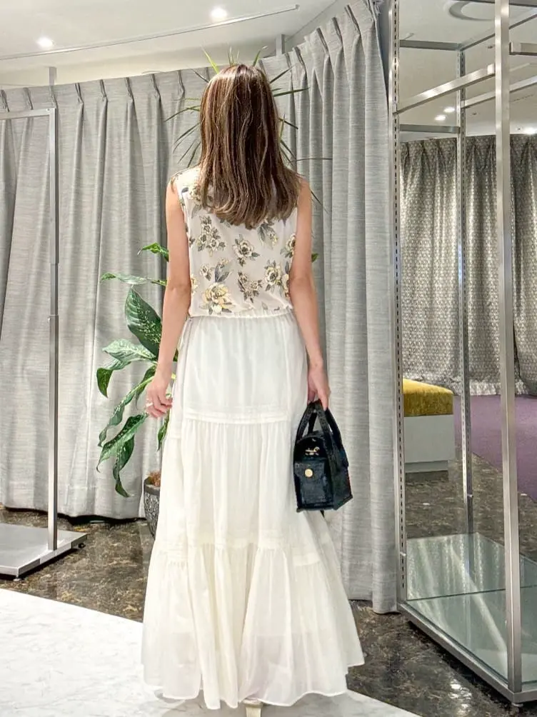 ORIGINATED IN GRACE CONTINENTAL yukimi yonee コーディネート画像