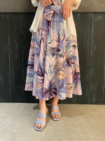 ORIGINATED IN GRACE CONTINENTAL 三浦　芙優 コーディネート画像