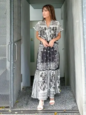 ORIGINATED IN GRACE CONTINENTAL yukimi yonee コーディネート画像