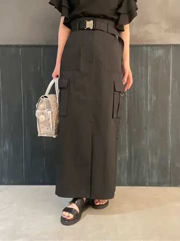 ORIGINATED IN GRACE CONTINENTAL 三浦　芙優 コーディネート画像