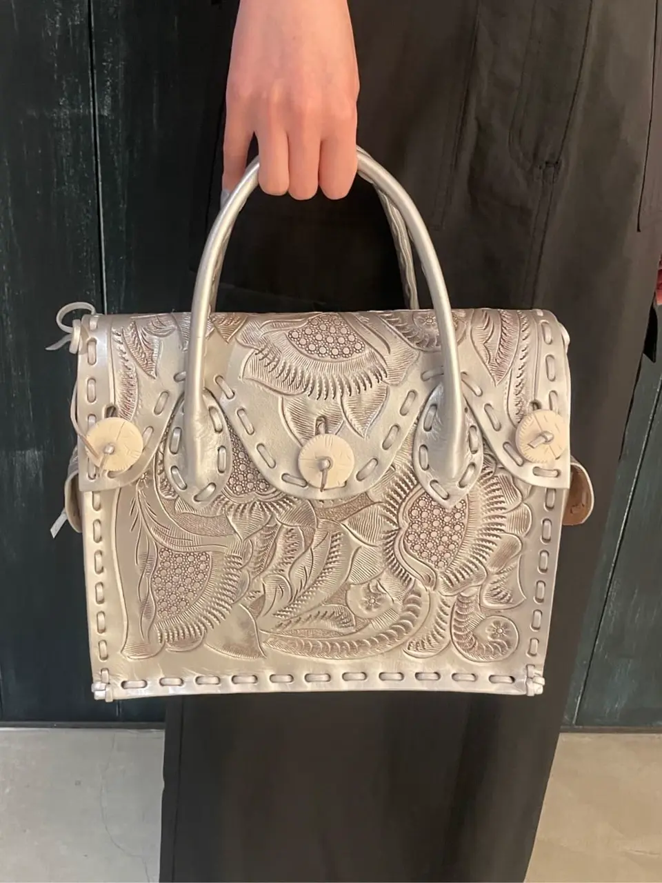 ORIGINATED IN GRACE CONTINENTAL 三浦　芙優 コーディネート画像