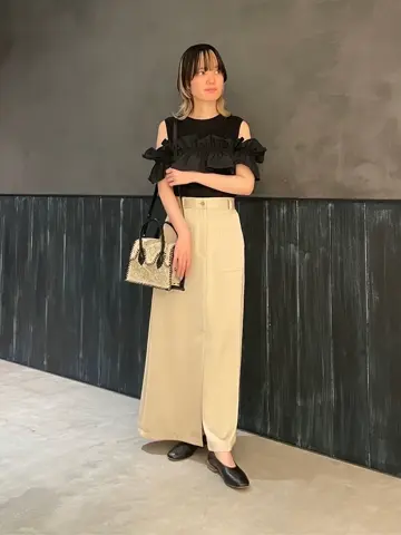 ORIGINATED IN GRACE CONTINENTAL 三浦　芙優 コーディネート画像