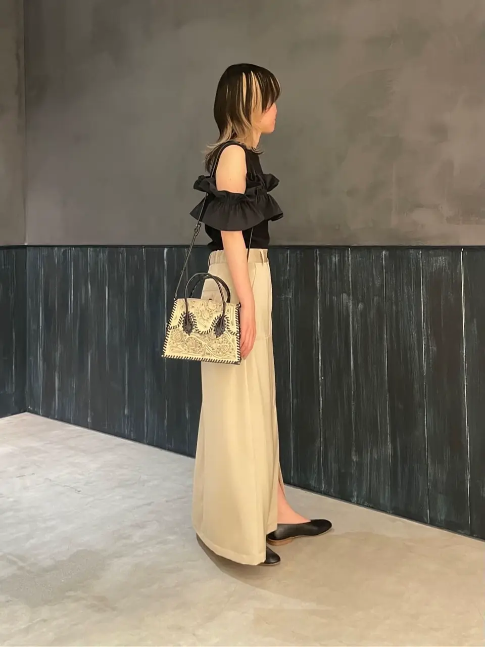 ORIGINATED IN GRACE CONTINENTAL 三浦　芙優 コーディネート画像