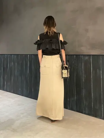 ORIGINATED IN GRACE CONTINENTAL 三浦　芙優 コーディネート画像