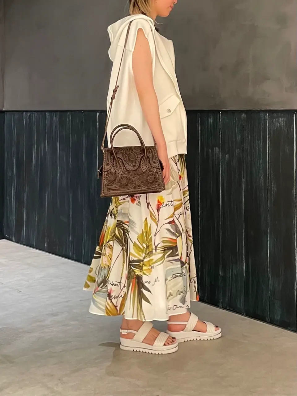 ORIGINATED IN GRACE CONTINENTAL 三浦　芙優 コーディネート画像