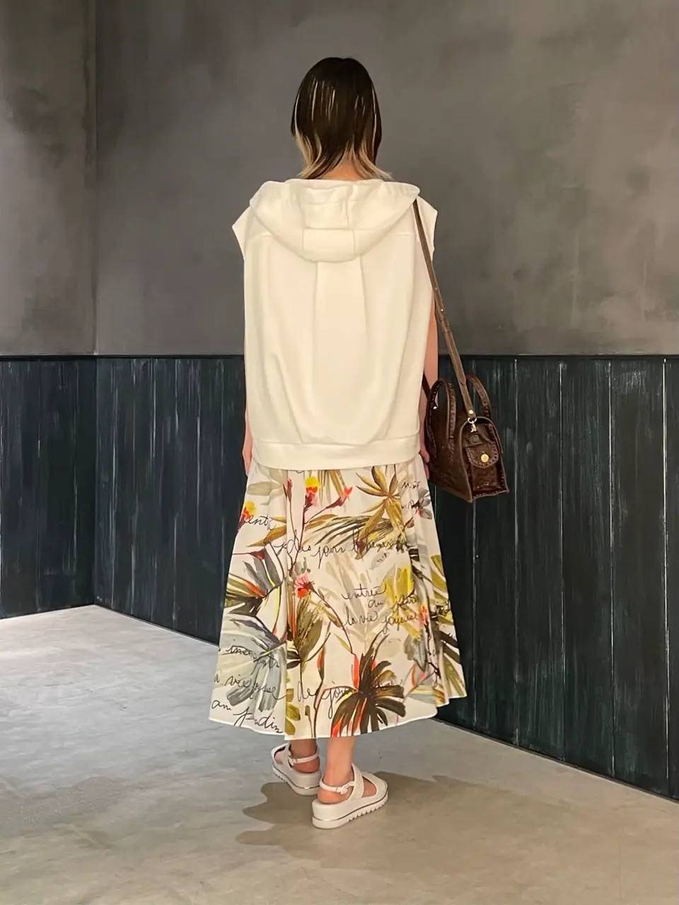 ORIGINATED IN GRACE CONTINENTAL 三浦　芙優 コーディネート画像