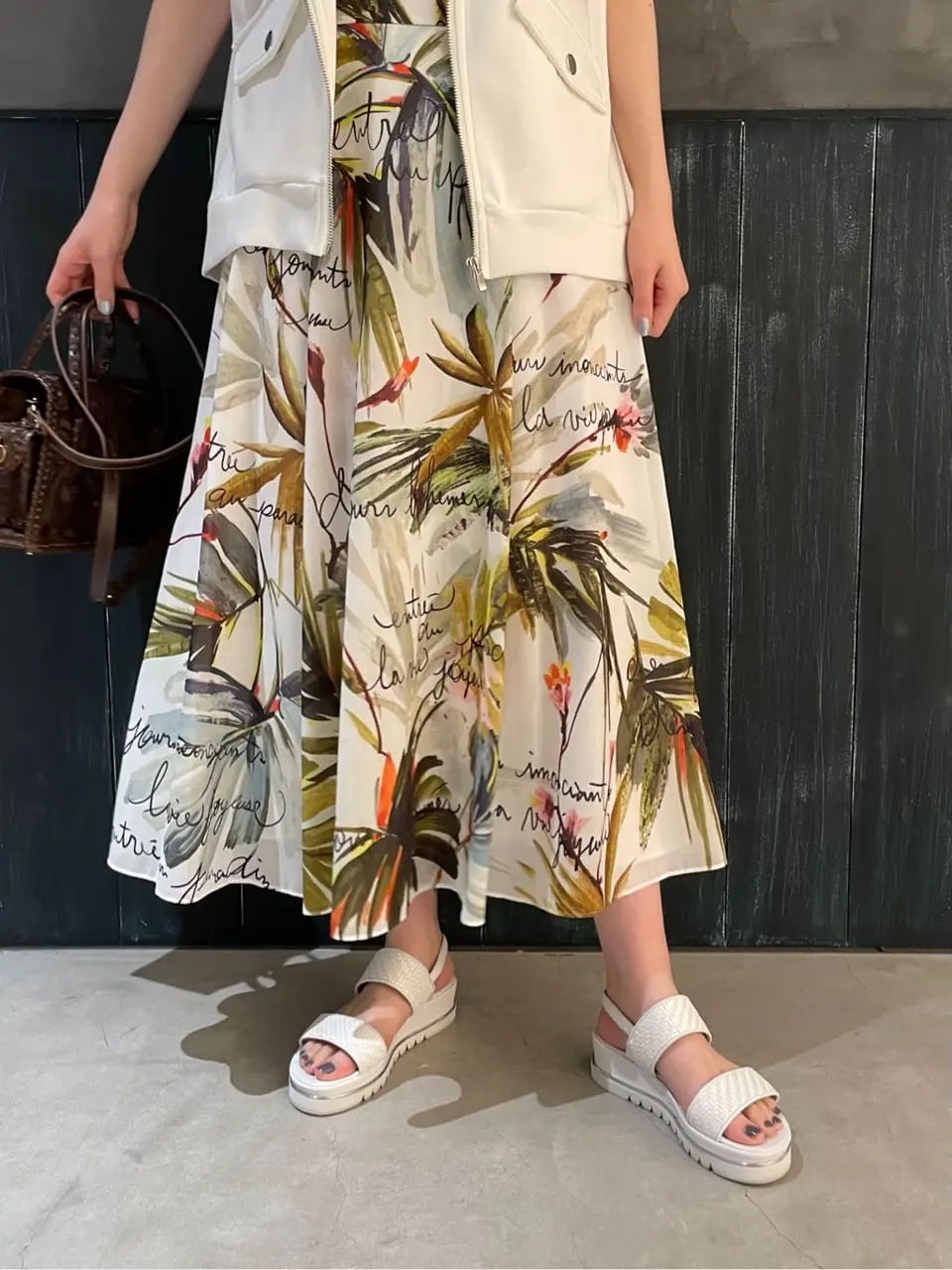 ORIGINATED IN GRACE CONTINENTAL 三浦　芙優 コーディネート画像