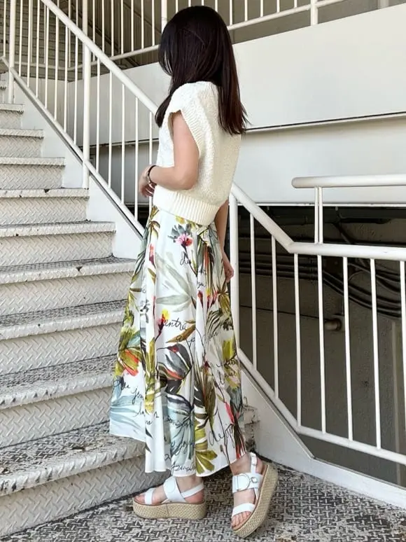 ORIGINATED IN GRACE CONTINENTAL 志田　悠 コーディネート画像