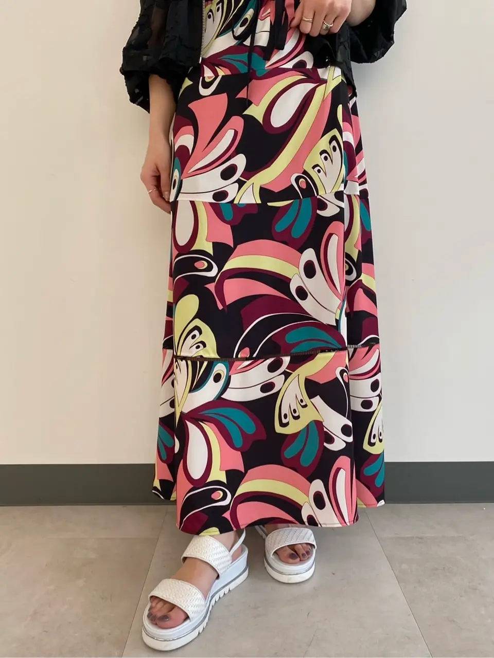 ORIGINATED IN GRACE CONTINENTAL Yuuki NOZAWA コーディネート画像