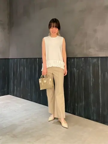 ORIGINATED IN GRACE CONTINENTAL 三浦　芙優 コーディネート画像