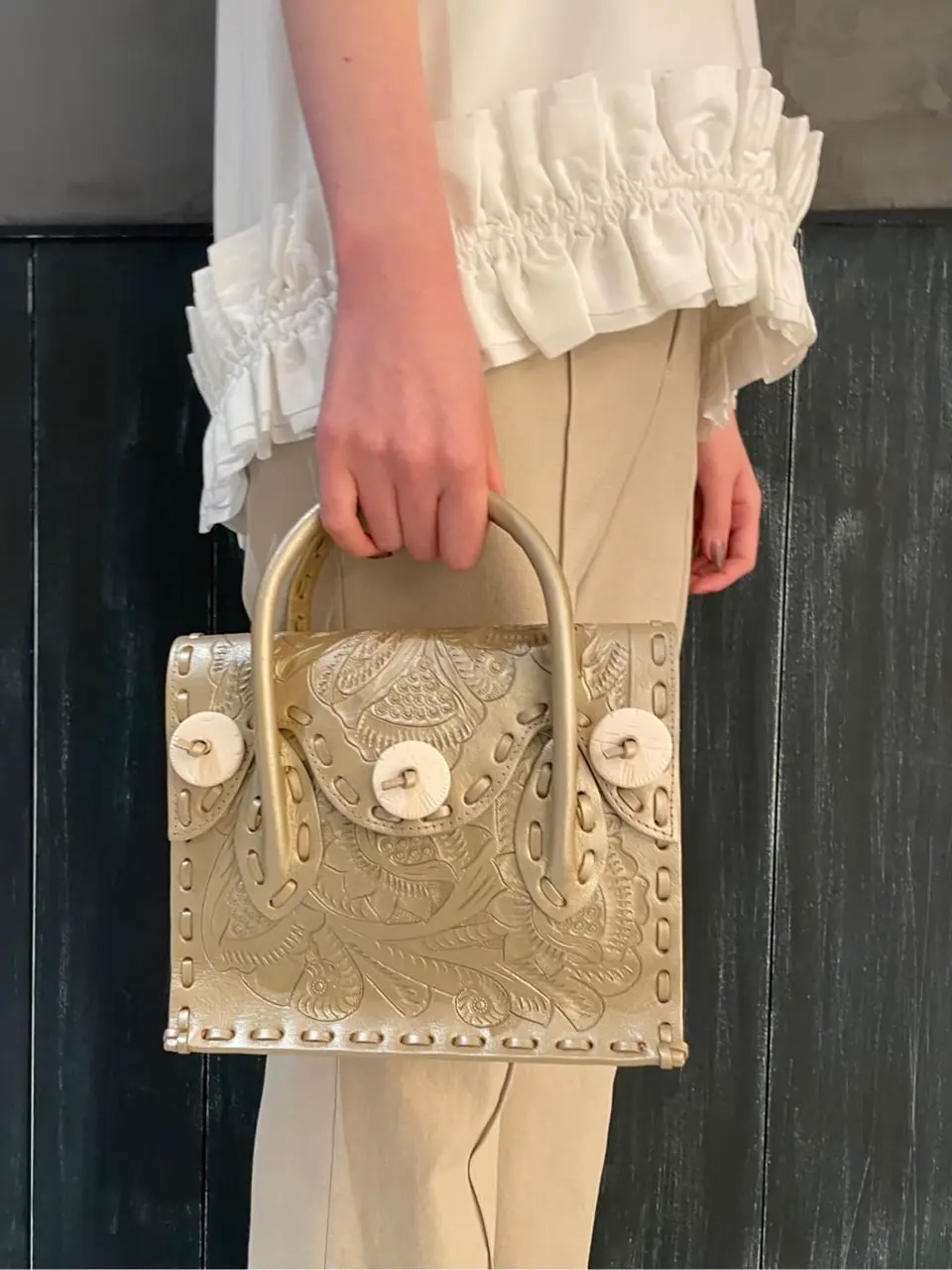 ORIGINATED IN GRACE CONTINENTAL 三浦　芙優 コーディネート画像