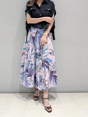 ORIGINATED IN GRACE CONTINENTAL yukimi yonee コーディネート画像