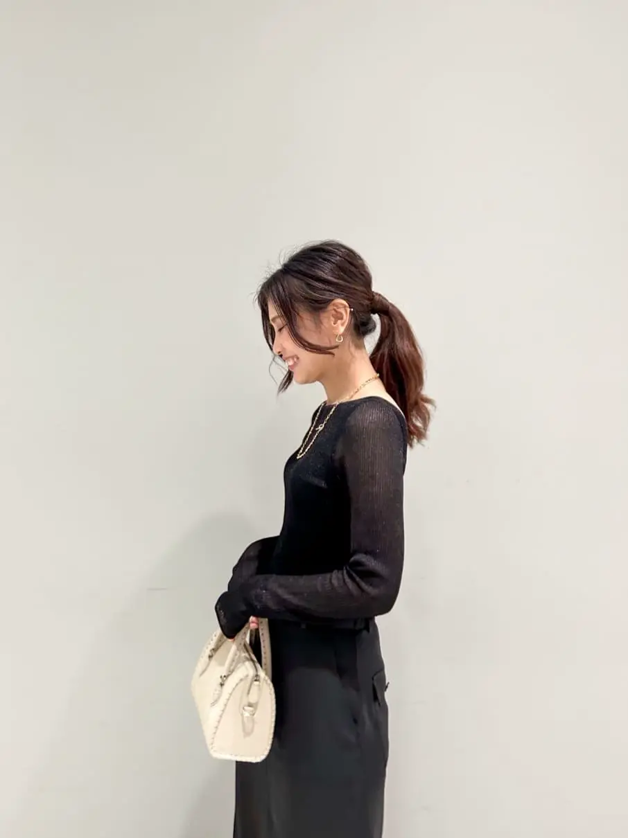 ORIGINATED IN GRACE CONTINENTAL 志田　悠 コーディネート画像