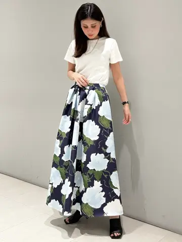 ORIGINATED IN GRACE CONTINENTAL 志田　悠 コーディネート画像