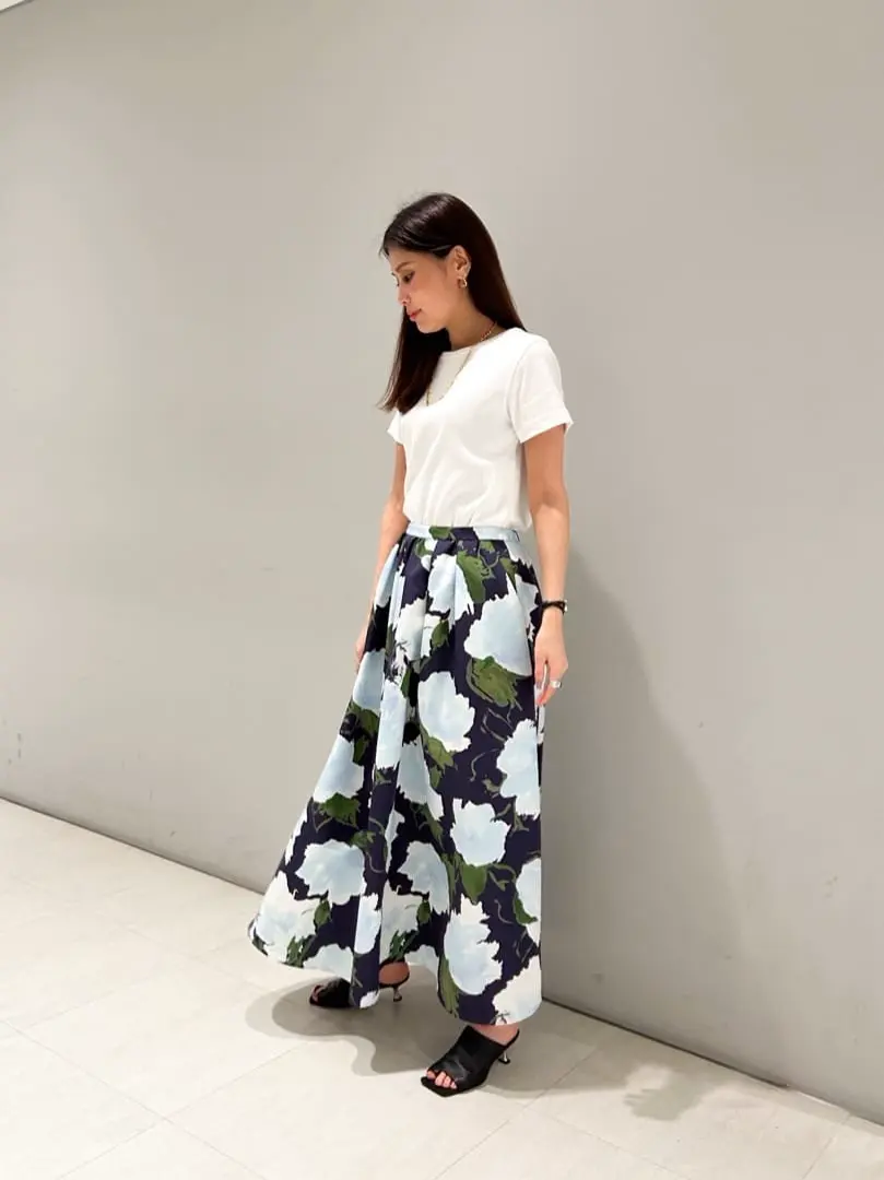 ORIGINATED IN GRACE CONTINENTAL 志田　悠 コーディネート画像