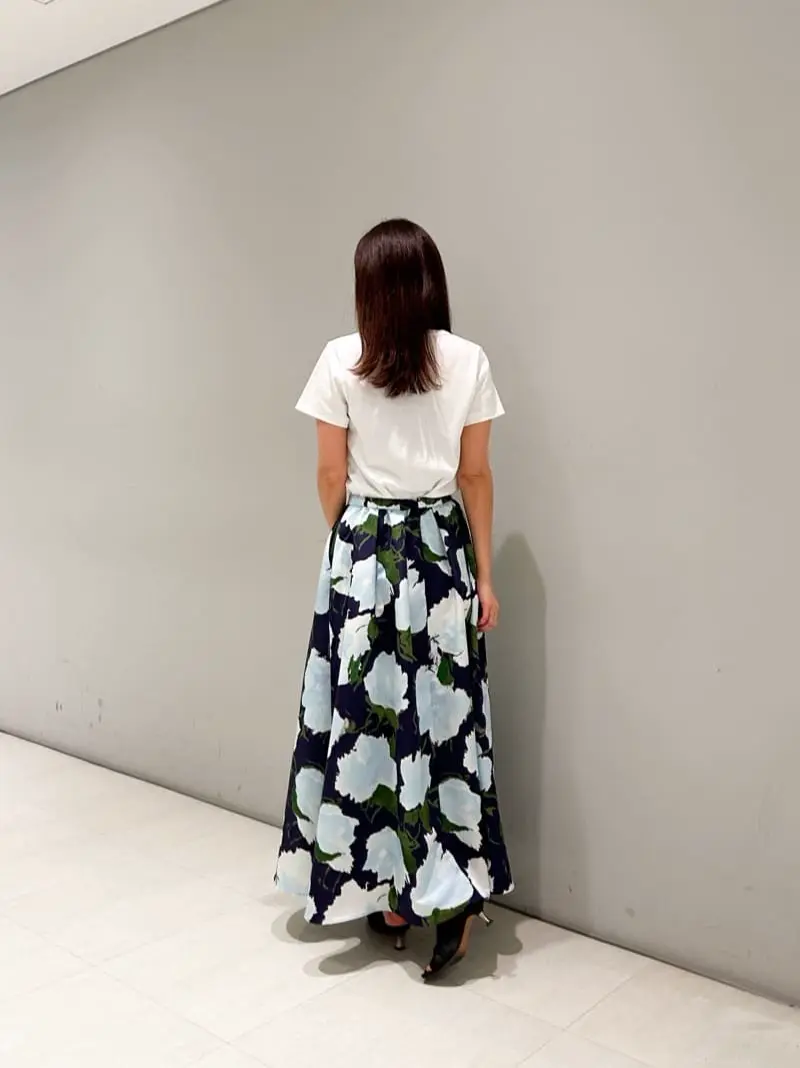 ORIGINATED IN GRACE CONTINENTAL 志田　悠 コーディネート画像