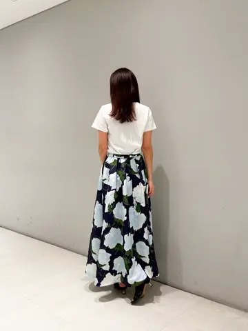 ORIGINATED IN GRACE CONTINENTAL 志田　悠 コーディネート画像