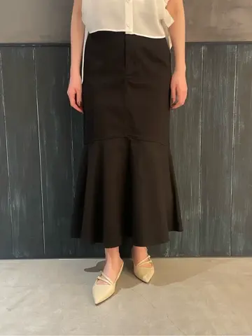 ORIGINATED IN GRACE CONTINENTAL 三浦　芙優 コーディネート画像