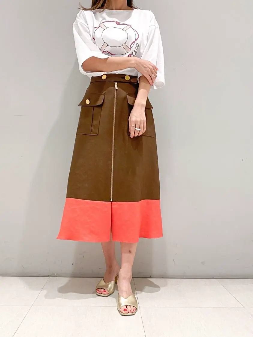 ORIGINATED IN GRACE CONTINENTAL yukimi yonee コーディネート画像