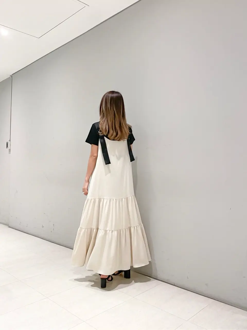 ORIGINATED IN GRACE CONTINENTAL yukimi yonee コーディネート画像