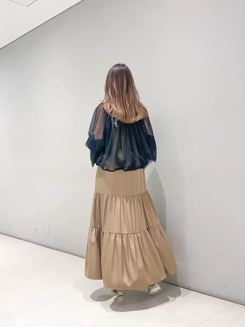 ORIGINATED IN GRACE CONTINENTAL yukimi yonee コーディネート画像