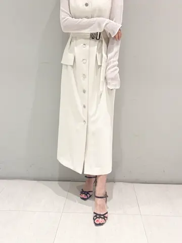 ORIGINATED IN GRACE CONTINENTAL yukimi yonee コーディネート画像