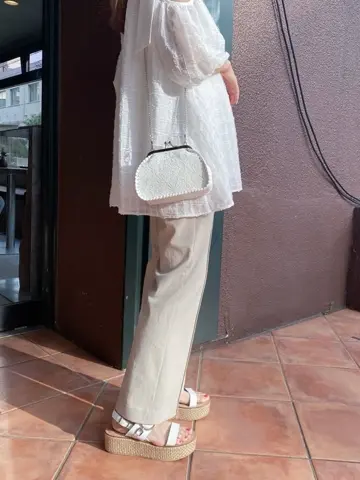 ORIGINATED IN GRACE CONTINENTAL yukimi yonee コーディネート画像