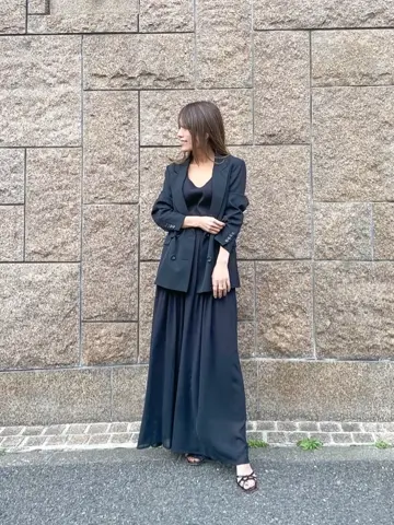 ORIGINATED IN GRACE CONTINENTAL yukimi yonee コーディネート画像