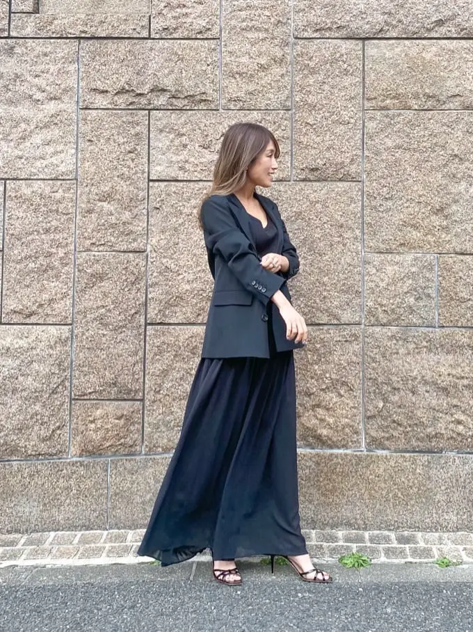 ORIGINATED IN GRACE CONTINENTAL yukimi yonee コーディネート画像