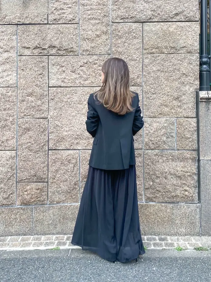 ORIGINATED IN GRACE CONTINENTAL yukimi yonee コーディネート画像