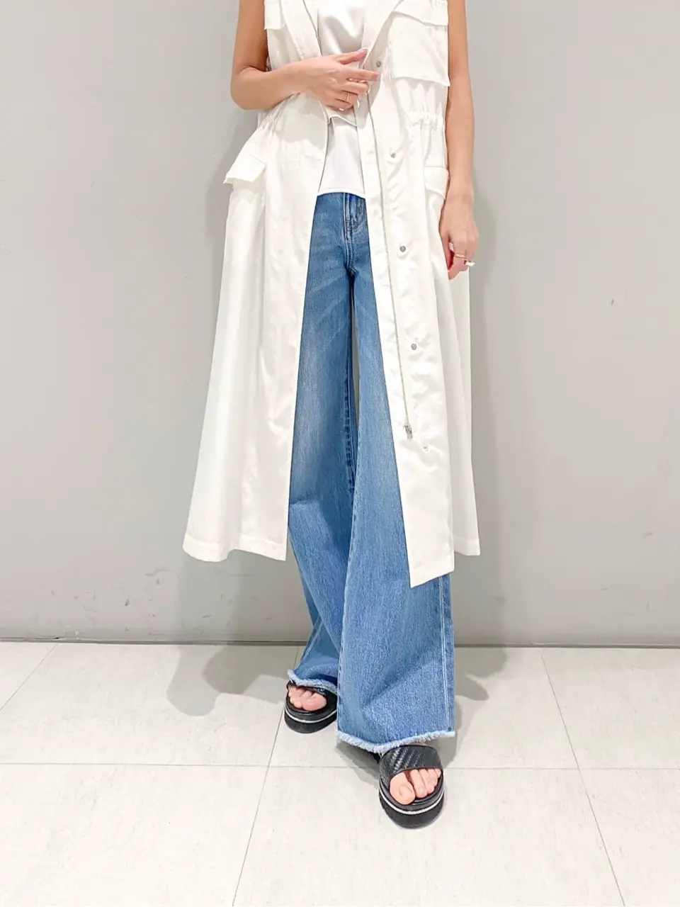 ORIGINATED IN GRACE CONTINENTAL yukimi yonee コーディネート画像