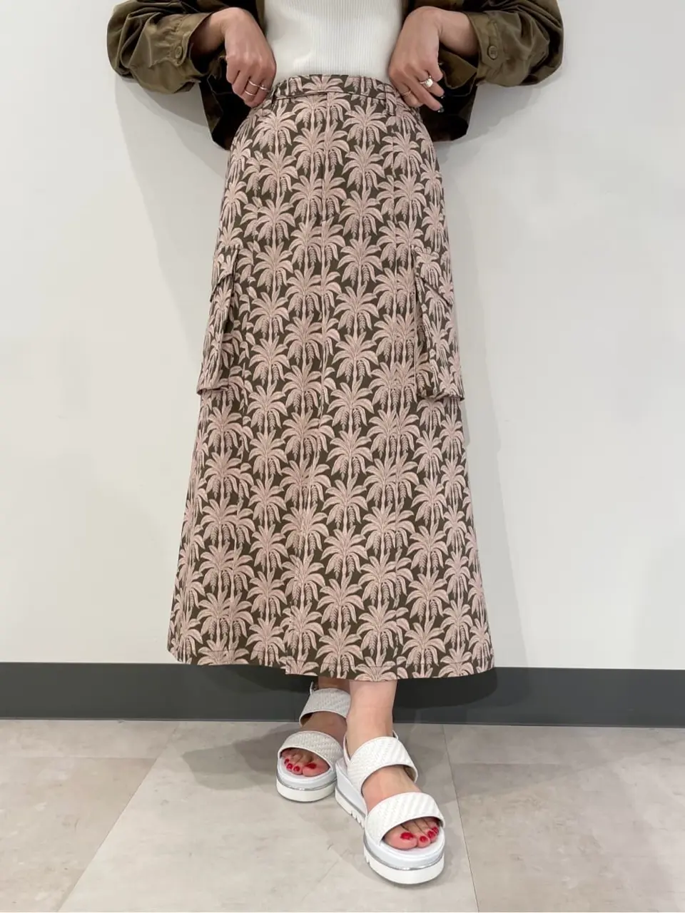 ORIGINATED IN GRACE CONTINENTAL Yuuki NOZAWA コーディネート画像