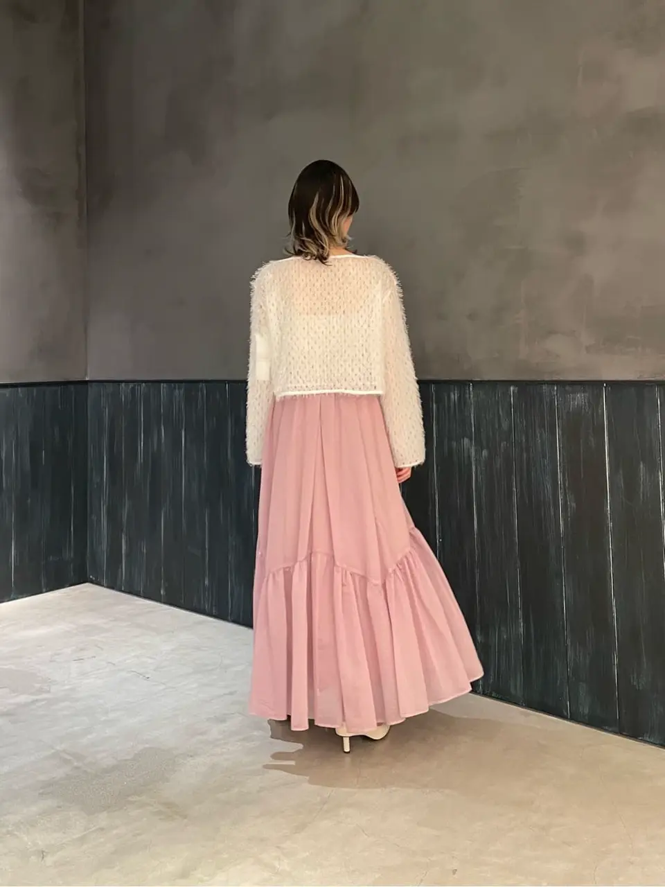 ORIGINATED IN GRACE CONTINENTAL 三浦　芙優 コーディネート画像