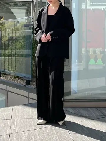 ORIGINATED IN GRACE CONTINENTAL 三浦　芙優 コーディネート画像