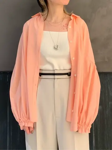 ORIGINATED IN GRACE CONTINENTAL 三浦　芙優 コーディネート画像